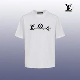 Picture of Louis Vuitton T Shirts Short _SKULVXS-XLmptxL01786593